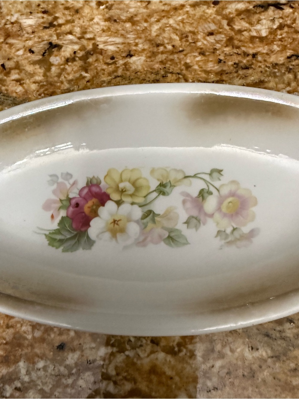 Vintage Floral Ceramic Serving celery Dish in White and Pastel Floral - Picture 2 of 4